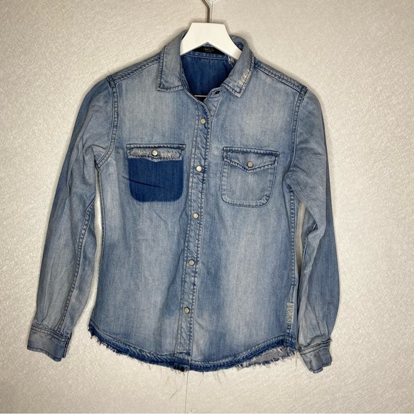 Azul by Moussy Chambray Snap Button Shirt Size Medium - Picture 10 of 10